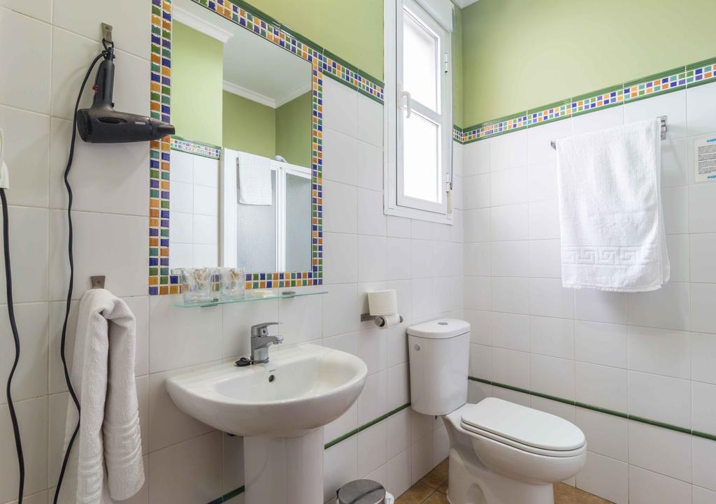 Hostal Costa Luz El Puerto de Santa María Εξωτερικό φωτογραφία